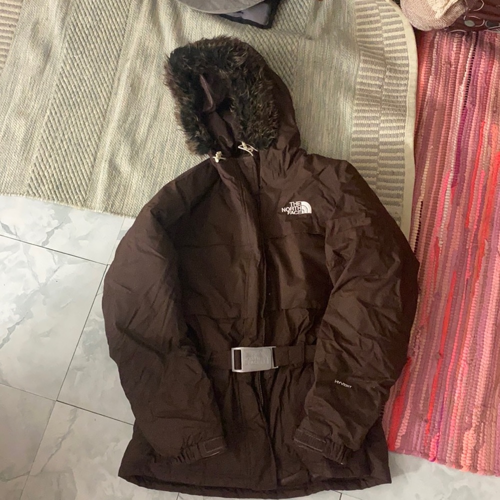 Brown woman’s north face